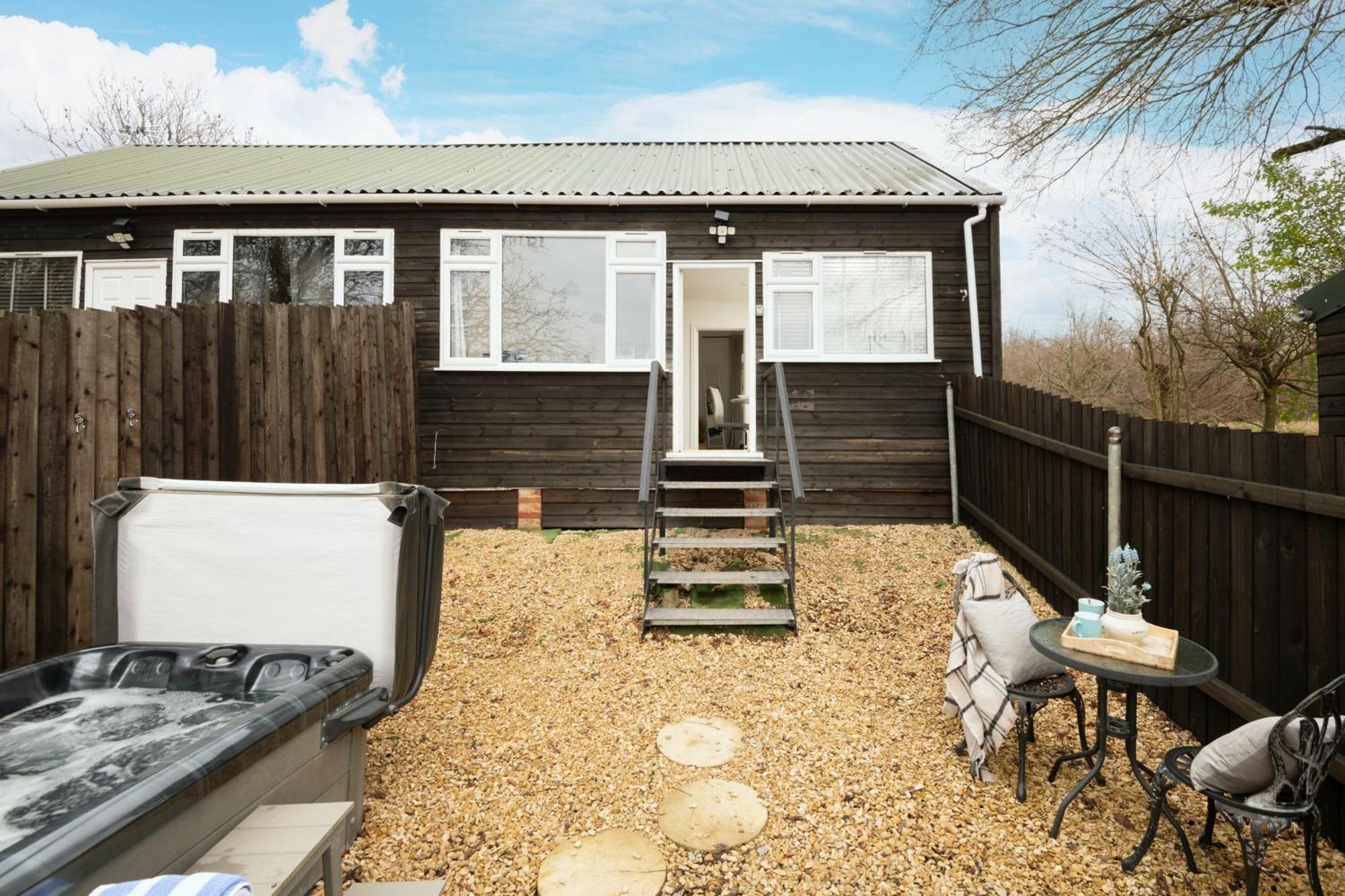 Holiday home Dreamwood - Woodland With Private Hot Tub