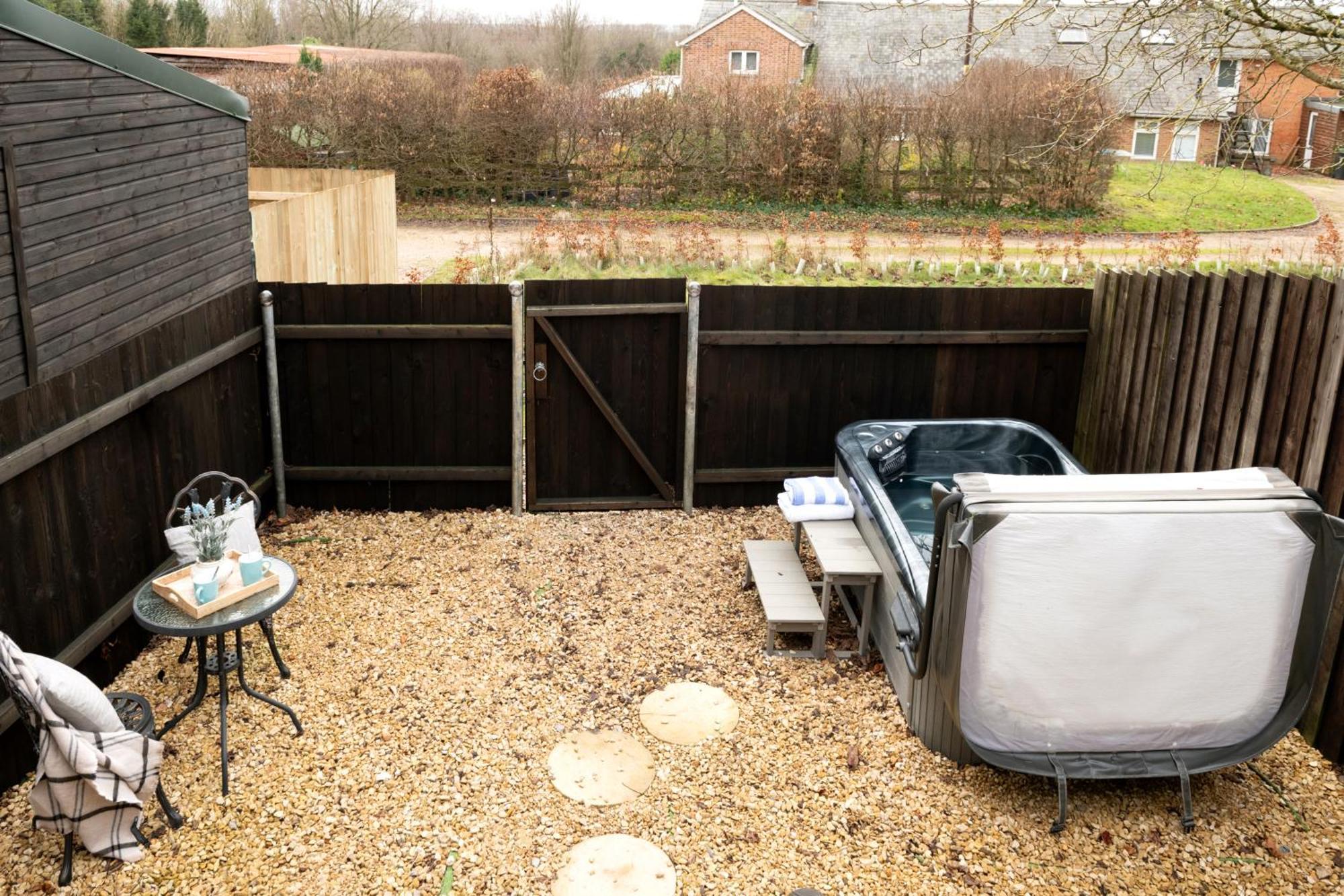 Dreamwood - Woodland With Private Hot Tub * Blandford Forum
